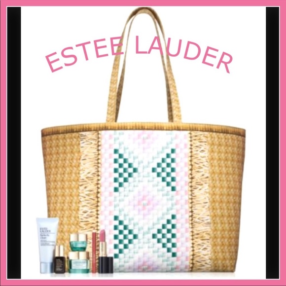 NEW ~ ESTEE LAUDER 7pc. Make-Up Bundle - Picture 2 of 5